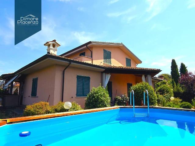 Villa Indipendente in vendita a Rottofreno, Reggio Emilia