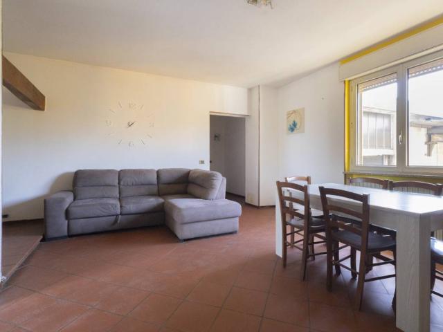 Villa Indipendente in vendita a Piemonte, Vercelli