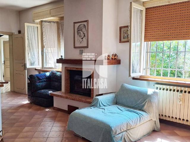 Villa Indipendente in vendita a Roverbella, Lombardia