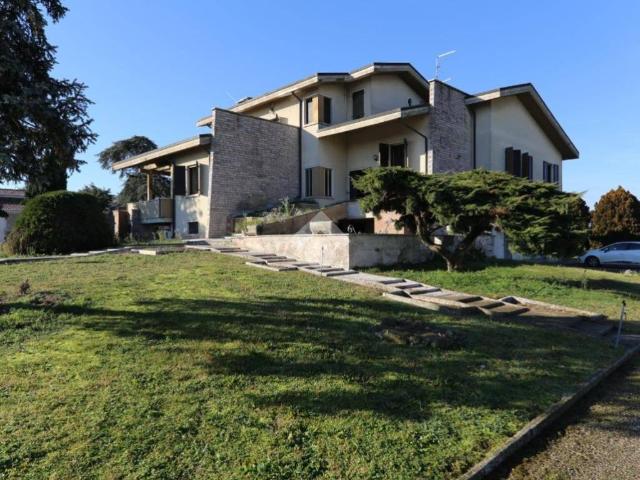 Villa Indipendente in vendita a Castelletto, Roverbella