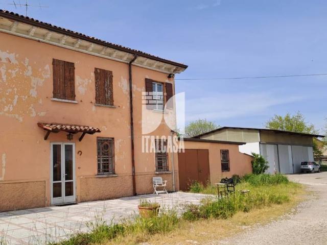 Villa Indipendente in vendita a Castelletto, Roverbella