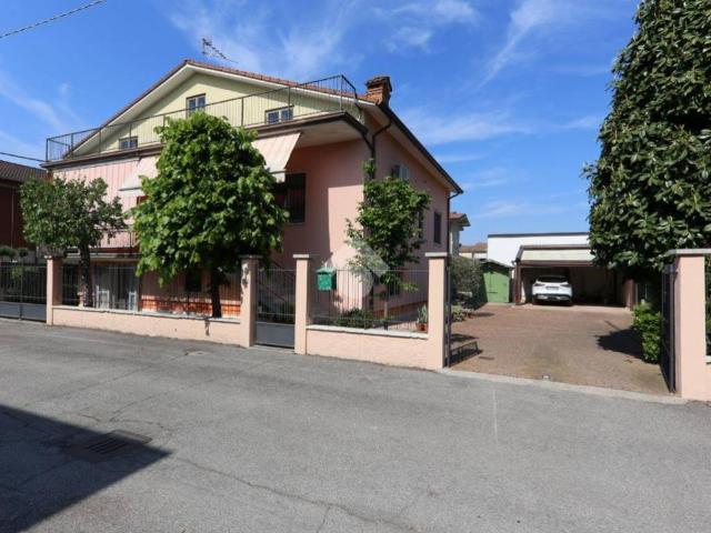 Villa Indipendente in vendita a Castelletto, Roverbella