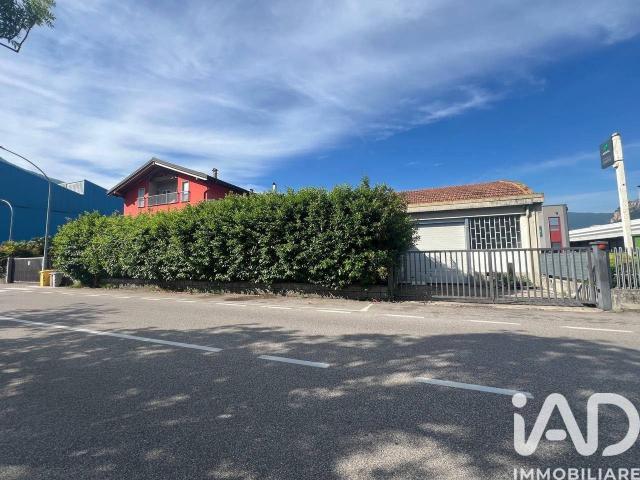 Villa Indipendente in vendita a Comunità della Vallagarina, Borgo Sacco