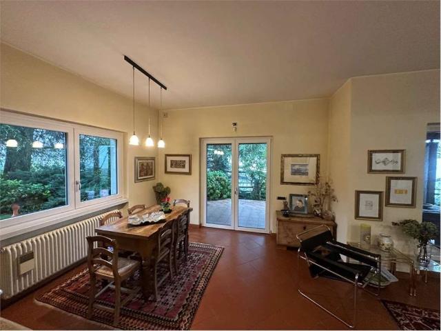Villa Indipendente in vendita a Comunità della Vallagarina, Borgo Sacco