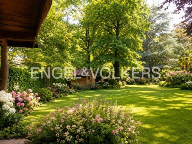 Villa Indipendente in vendita a Comunità della Vallagarina, Borgo Sacco
