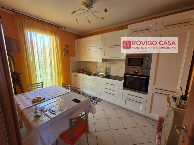Villa Indipendente in vendita a Sarzano, Rovigo