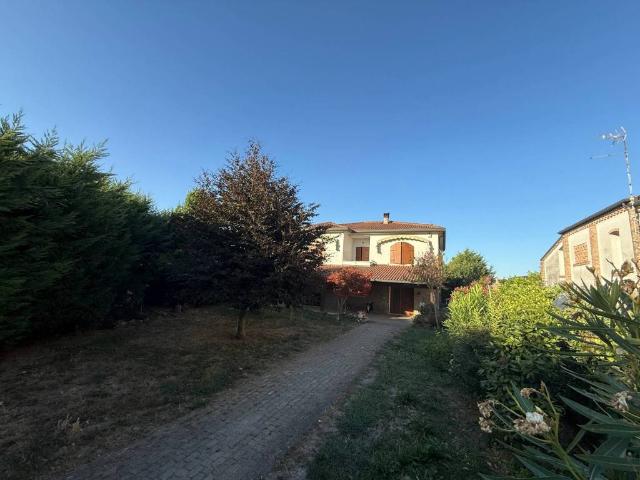 Villa Indipendente in vendita a Rovigo, Veneto