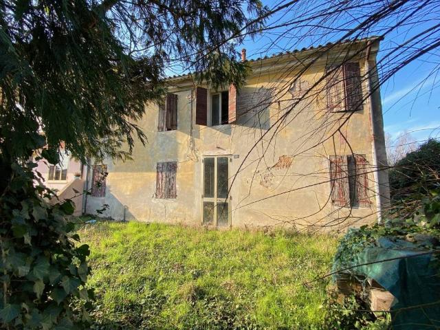 Villa Indipendente in vendita a Rovigo, Veneto