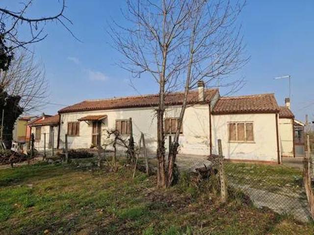 Villa Indipendente in vendita a Commenda, Rovigo