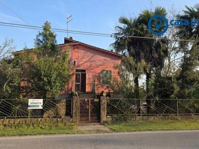 Villa Indipendente in vendita a Rovigo, Veneto