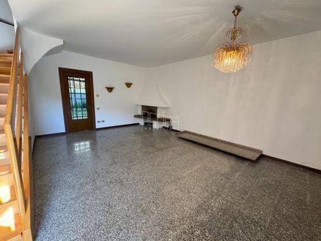 Villa Indipendente in vendita a Commenda Est, Rovigo