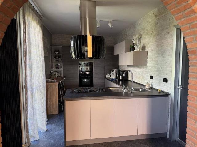 Villa Indipendente in vendita a Tassina, Rovigo