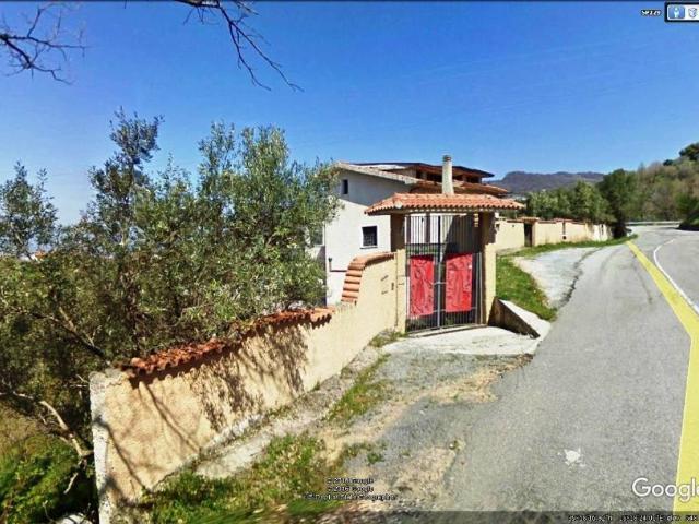 Villa Indipendente in vendita a Calabria, Cosenza