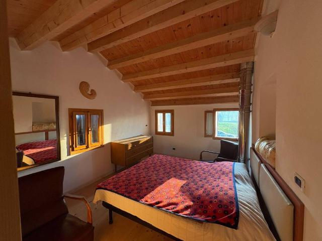 Villa Indipendente in vendita a Rovolon, Veneto