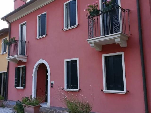 Villa Indipendente in vendita a Rovolon