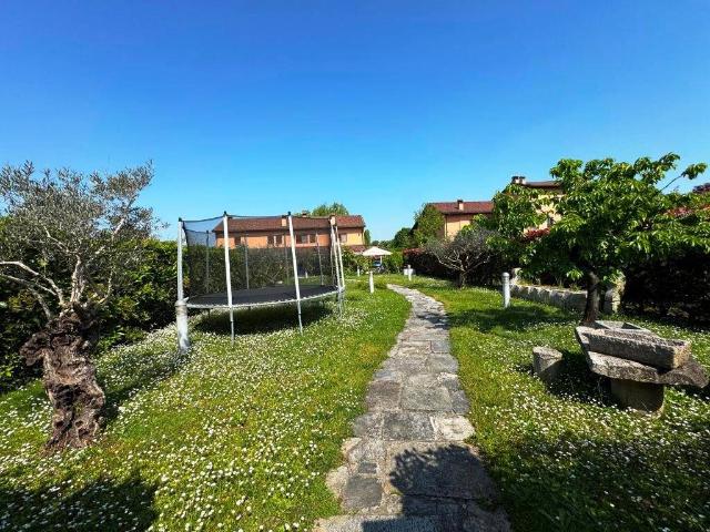 Villa Indipendente in vendita a Torriggio, Rozzano