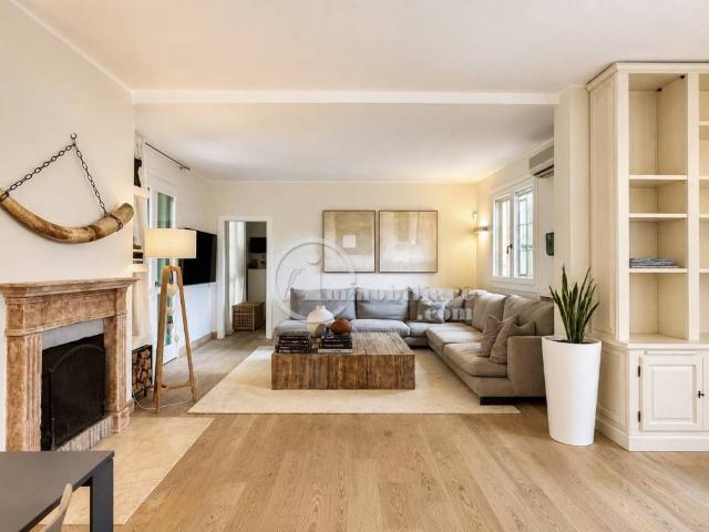 Villa Indipendente in vendita a Cassino Scanasio, Rozzano