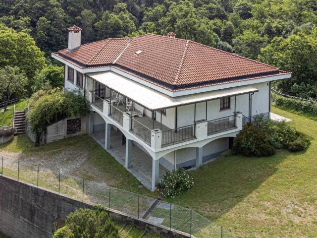 Villa Indipendente in vendita a Unione Montana Alpi Graie, Piemonte
