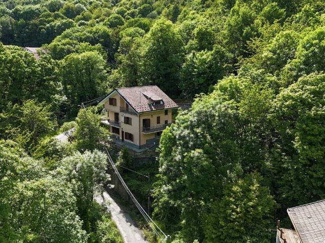 Villa Indipendente in vendita a Unione Montana Alpi Graie, Piemonte