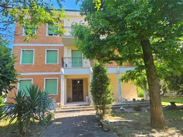 Villa Indipendente in vendita a Tresinaro - Secchia, Re