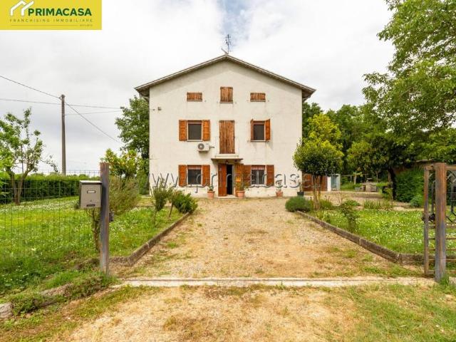 Villa Indipendente in vendita a Tresinaro - Secchia, Re