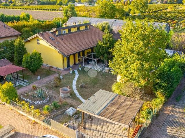 Villa Indipendente in vendita a Tresinaro - Secchia, Re