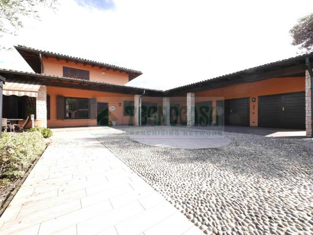 Villa Indipendente in vendita a Rudiano, Lombardia