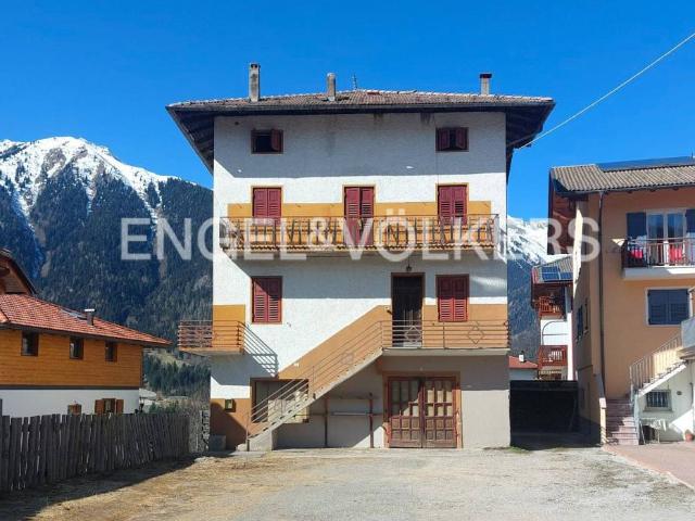Villa Indipendente in vendita a Comunità della Val di Non, Rumo