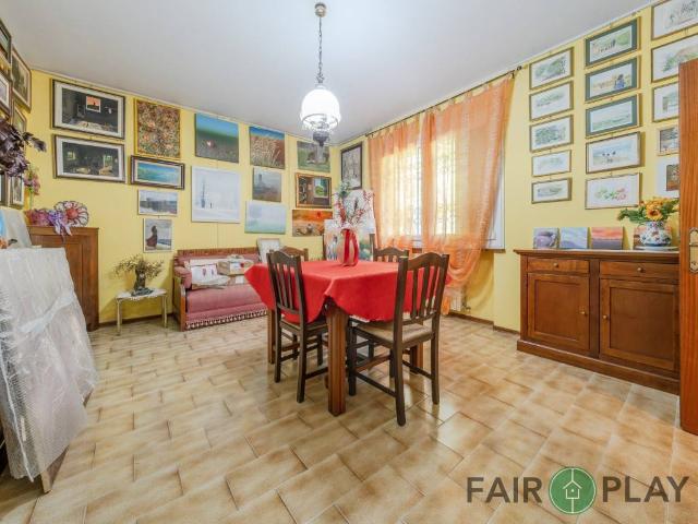 Villa Indipendente in vendita a Russi, Reggio Emilia