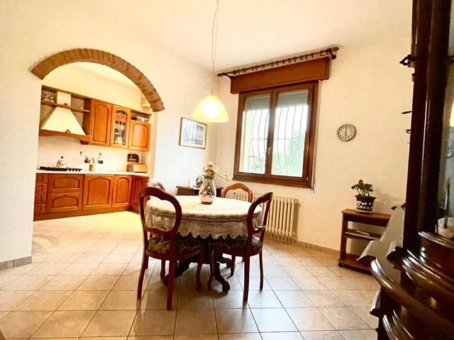 Villa Indipendente in vendita a Russi, Reggio Emilia