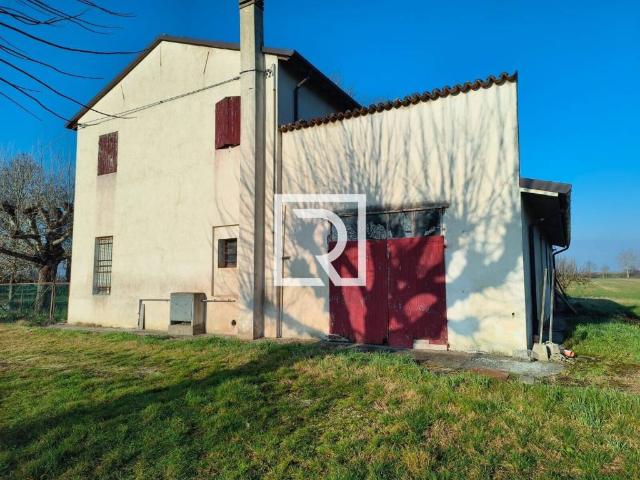 Villa Indipendente in vendita a Unione della Romagna Faentina, Russi