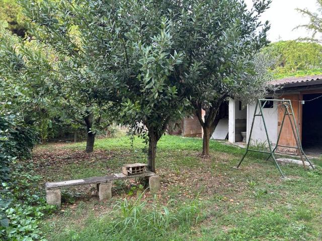 Villa Indipendente in vendita a Russi, Ravenna