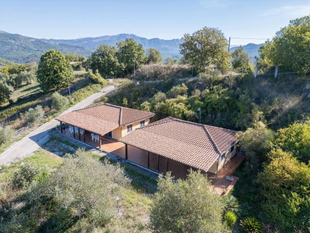 Villa Indipendente in vendita a Rutino, Campania