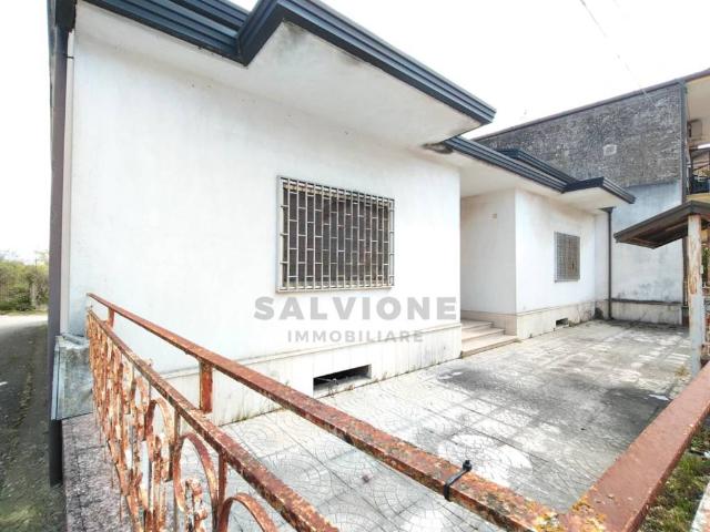 Villa Indipendente in vendita a Ruviano, Campania