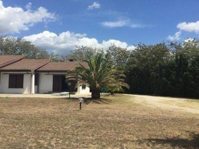 Villa Indipendente in vendita a Ruviano