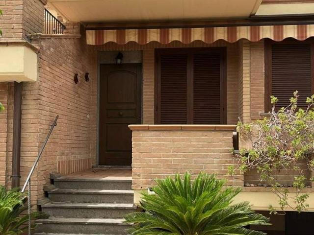 Villa Indipendente in vendita a Sabaudia, Lazio