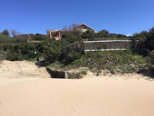 Villa Indipendente in vendita a Belsito, Sabaudia
