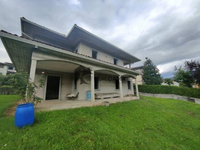 Villa Indipendente in vendita a Comunità montana della Valle Sabbia, Sabbio Chiese