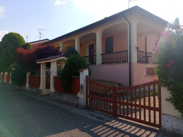 Villa Indipendente in vendita a Sabbioneta, Lombardia