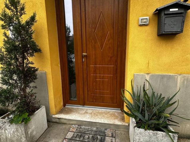 Villa Indipendente in vendita a Sabbioneta, Lombardia