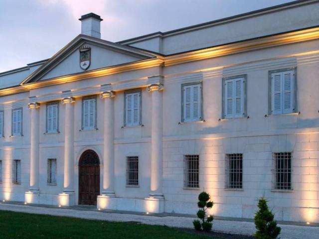 Villa Indipendente in vendita a Sabbioneta, Lombardia