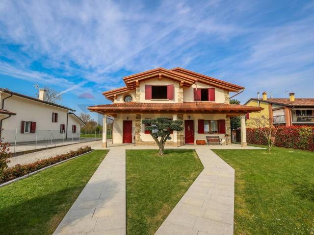 Villa Indipendente in vendita a Saccolongo, Veneto