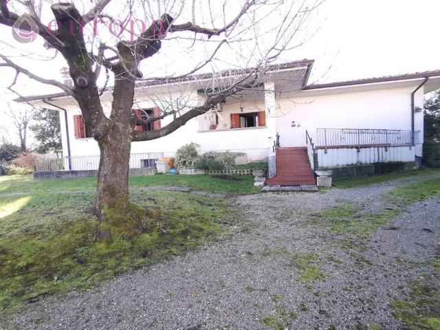 Villa Indipendente in vendita a Topaligo, Sacile