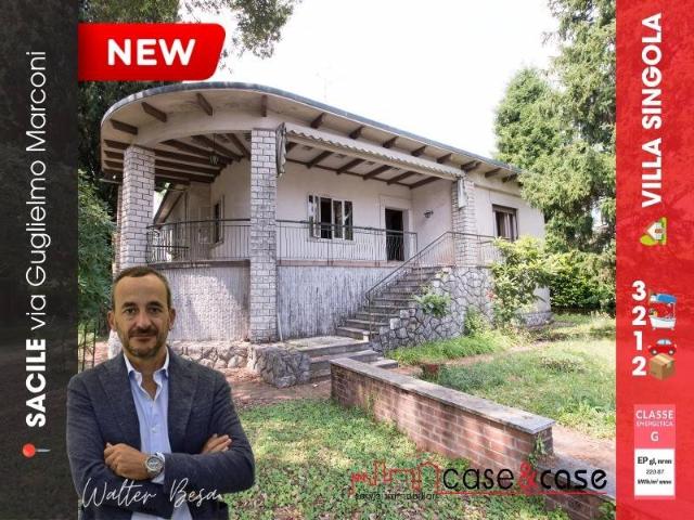 Villa Indipendente in vendita a Sacile, Friuli-Venezia Giulia