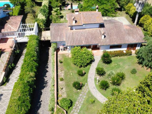 Villa Indipendente in vendita a Roma Capitale, Lazio
