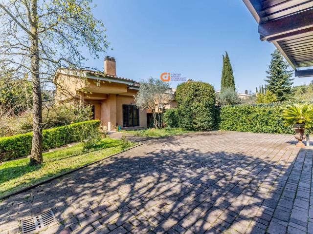 Villa Indipendente in vendita a Roma Capitale, Lazio