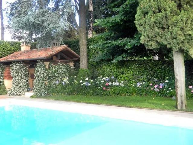 Villa Indipendente in vendita a Roma Capitale, Lazio