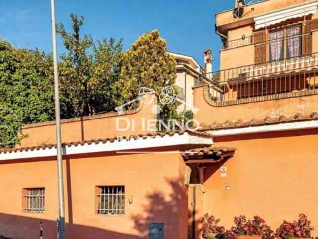Villa Indipendente in vendita a Roma Capitale, Lazio