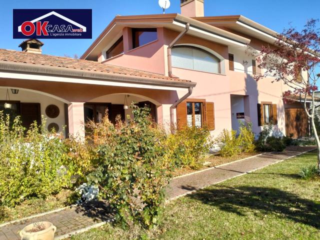 Villa Indipendente in vendita a Sagrado, Friuli-Venezia Giulia