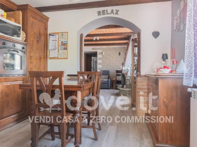 Villa Indipendente in vendita a Saint Vincent, Aosta